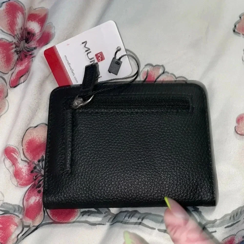 Mundi Black Leather Mini Safe Keeper Bi-Fold RFID Blocking Bifold Wallet